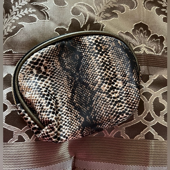 NWOT Mini Satin Coin Purse w/ Snakeskin Print - Picture 1 of 6